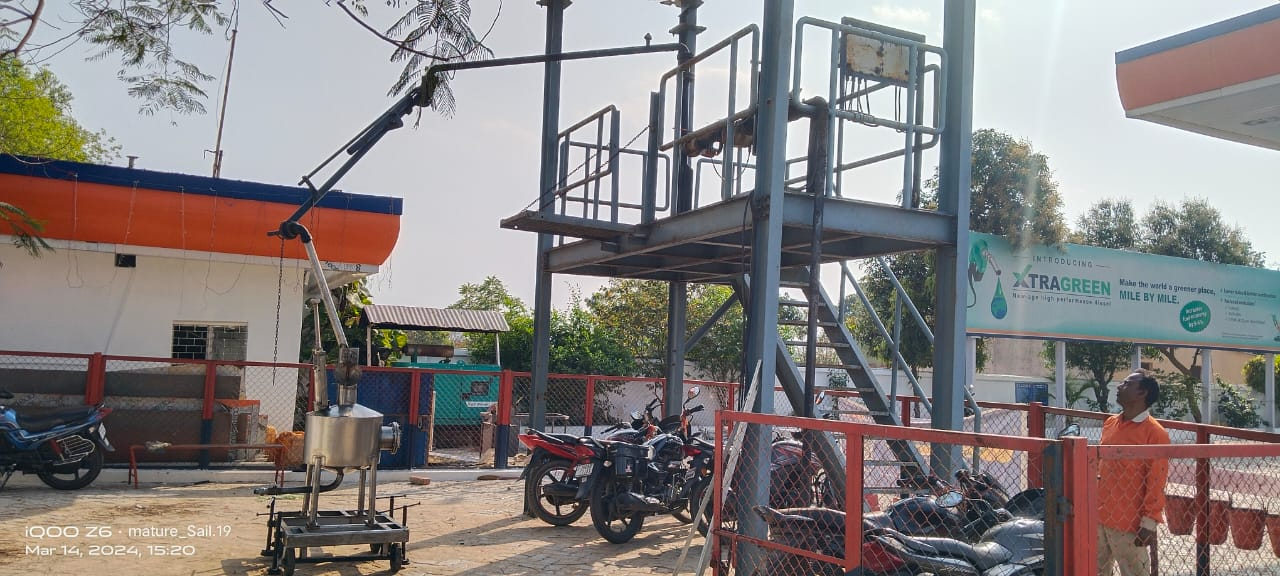 Flow meter calibration with proving tank