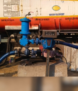 Tanker Unloading at retail outlet